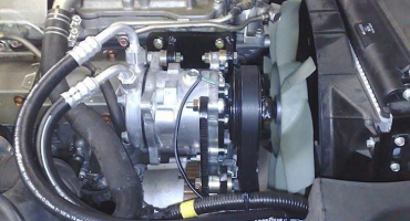 Để không bị chết lốc điều hòa ô tô, bác chủ xe hoặc thợ cần lưu ý những gì?