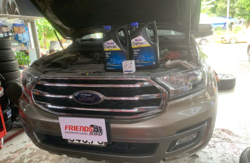 Mỗi lần thay nhớt thì đi được bao nhiêu km?